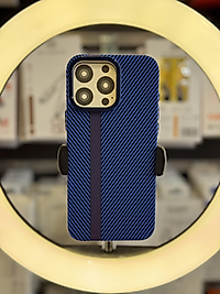 İPhone 16 Pro Max  Metal